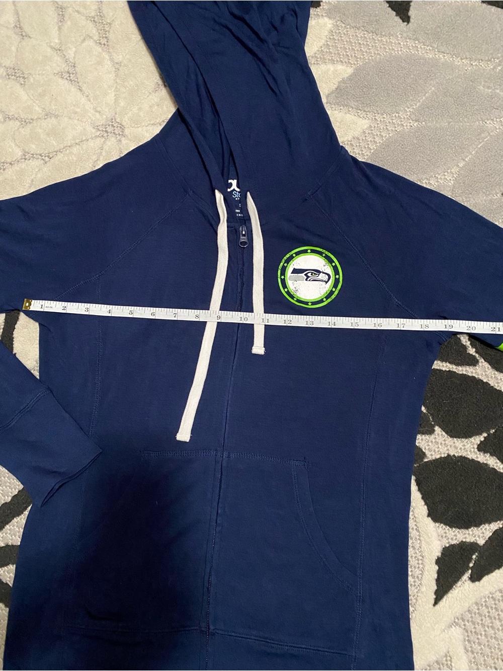 Women’s Blue Sea Hawks Zip up Hoodie Size Small - Picture 2 of 6